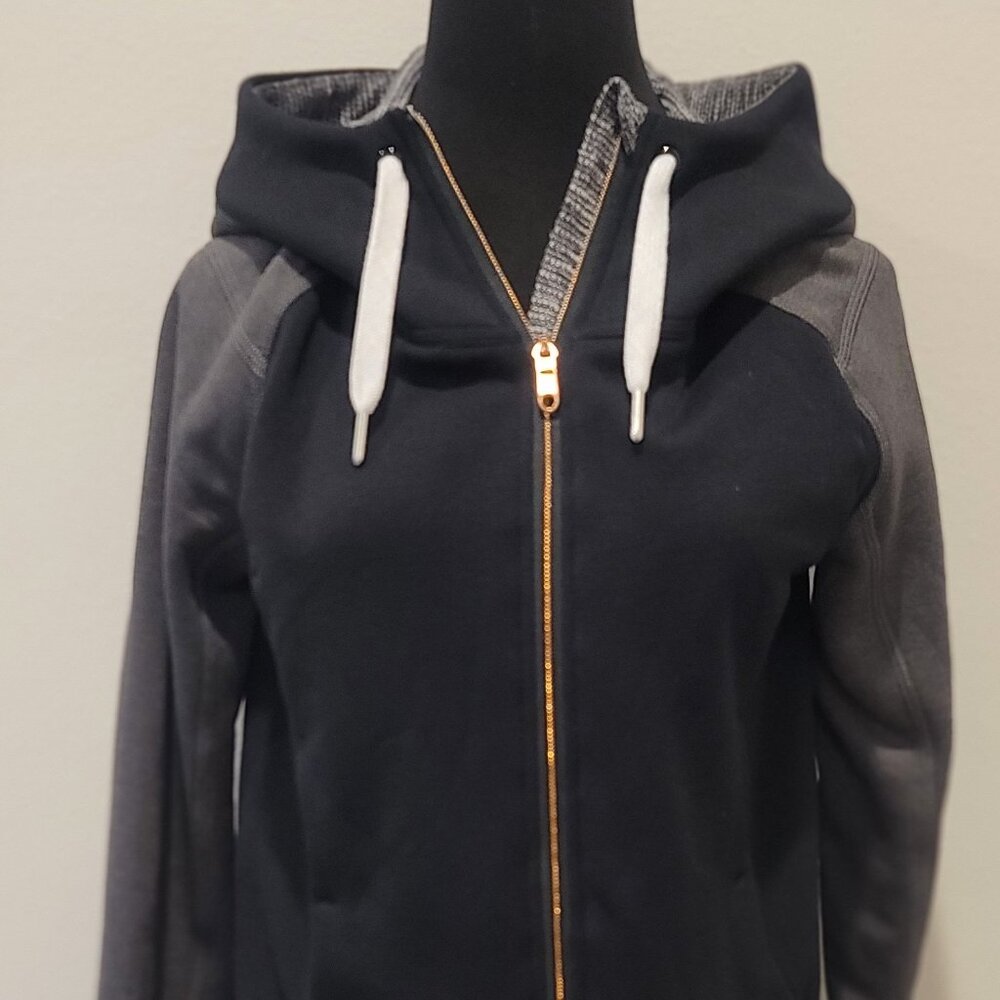 Lululemon Hoodie Siz e8